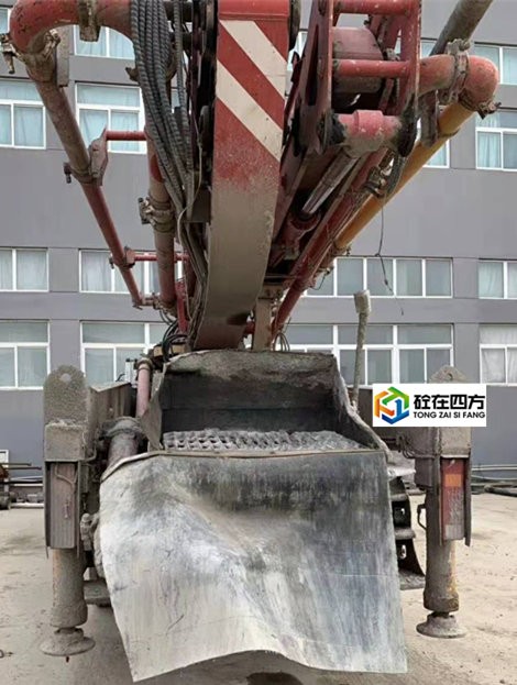 https://images.tongzsf.com/tong/truck_machine/20210127/1601127ab69f85.jpg