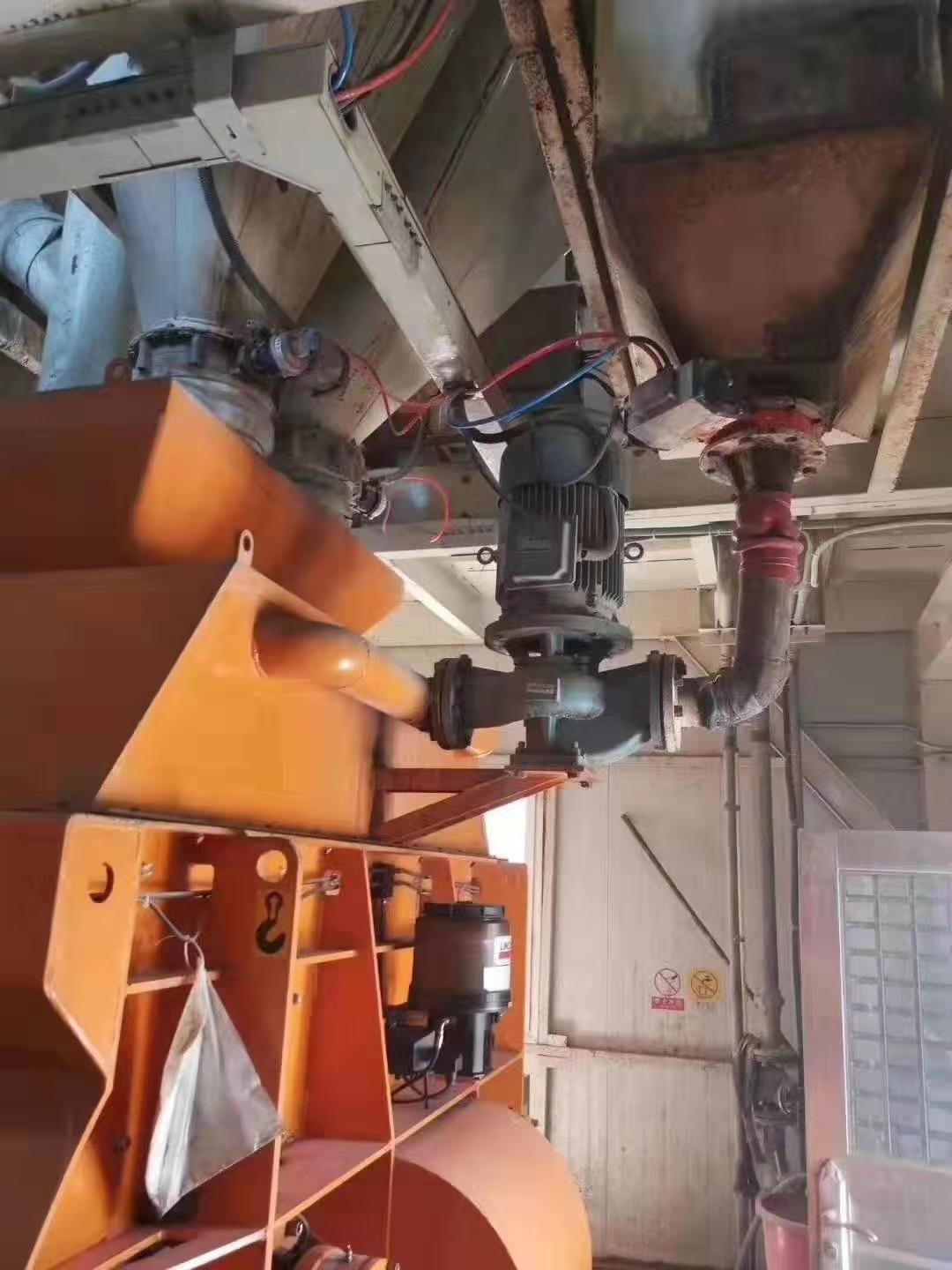 https://images.tongzsf.com/tong/truck_machine/20210127/1601127d66b44e.jpg