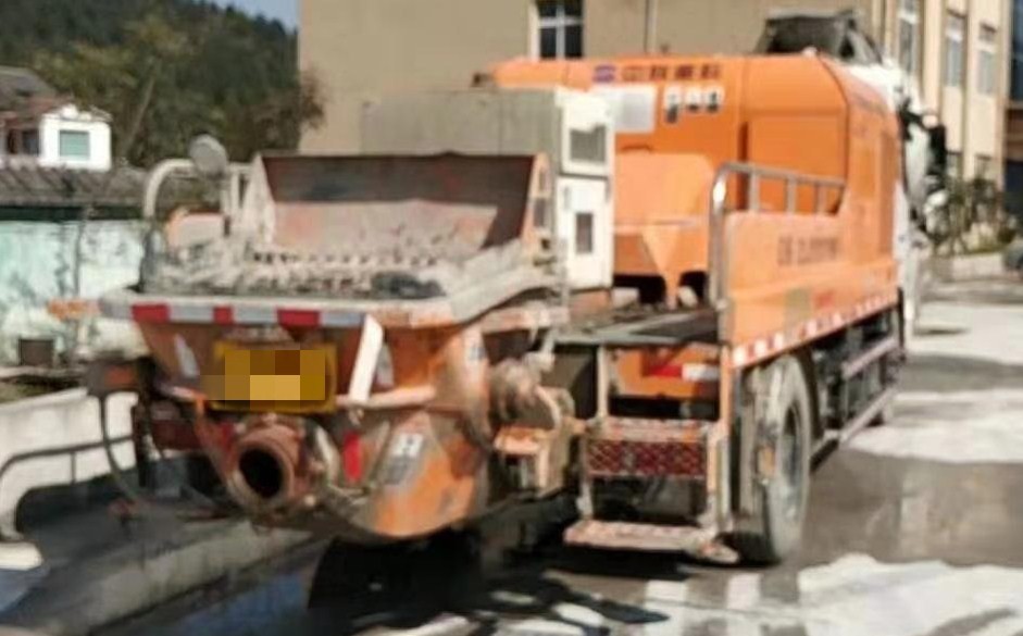 https://images.tongzsf.com/tong/truck_machine/20210127/1601127df9cd0c.jpg