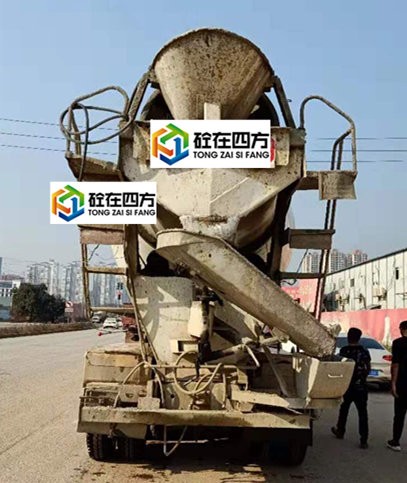 https://images.tongzsf.com/tong/truck_machine/20210127/16011282114345.jpg