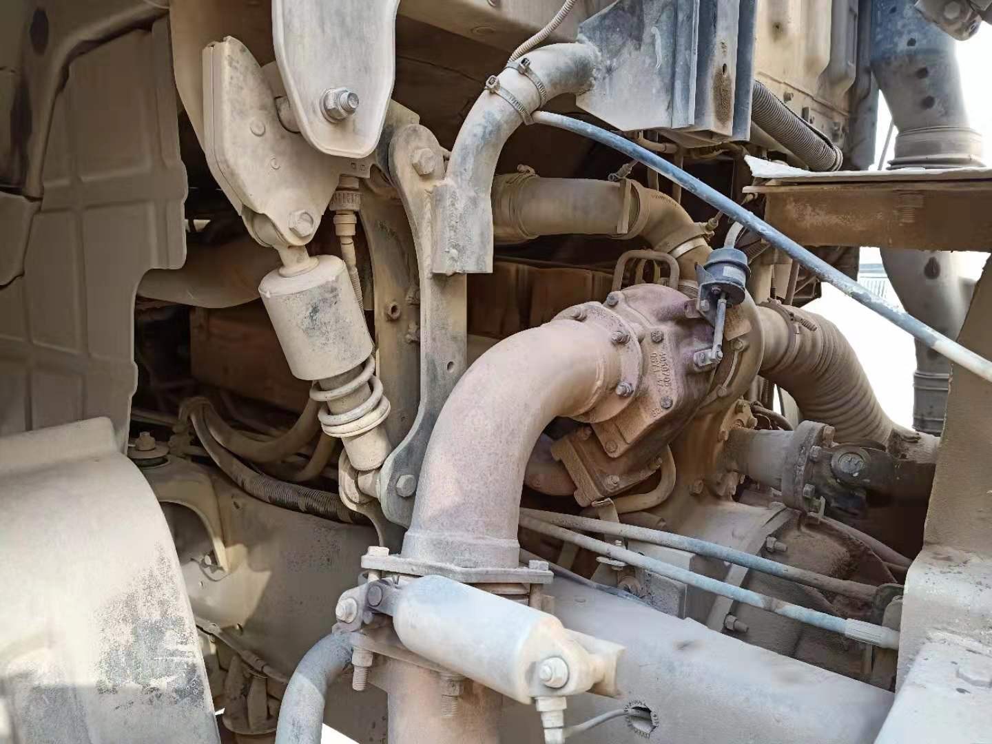 https://images.tongzsf.com/tong/truck_machine/20210127/160112821447df.jpg