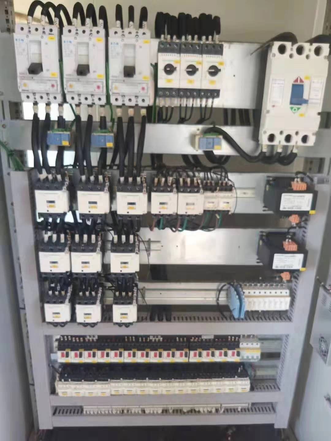 https://images.tongzsf.com/tong/truck_machine/20210127/160112848a173f.jpg
