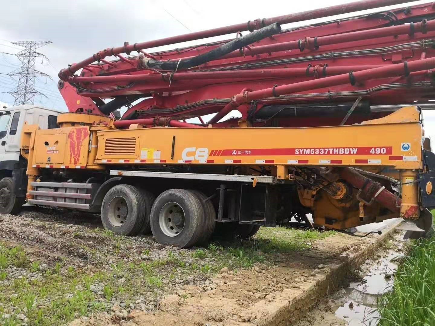 https://images.tongzsf.com/tong/truck_machine/20210127/16011285e49fb6.jpg