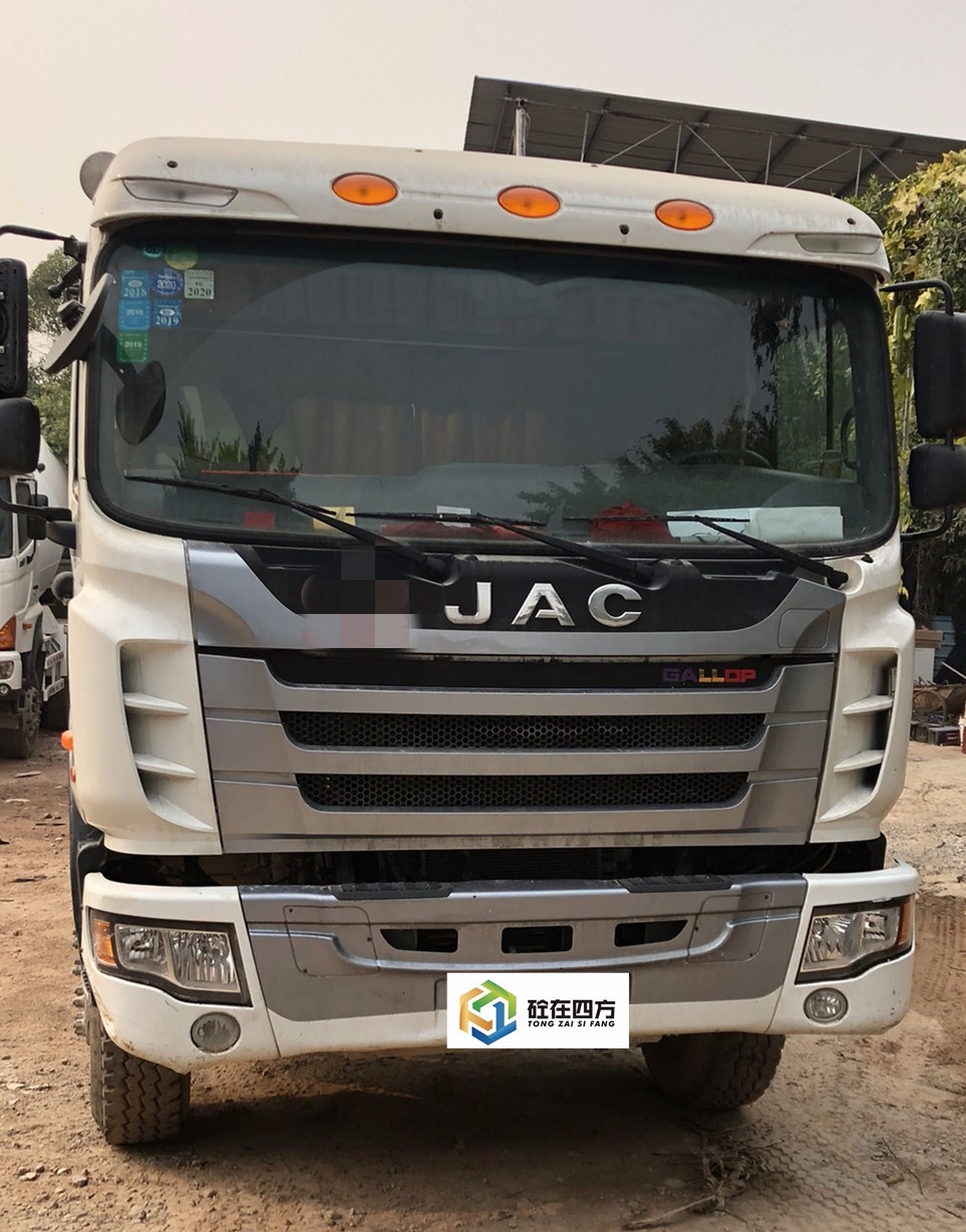 https://images.tongzsf.com/tong/truck_machine/20210127/160112895a6eab.jpg