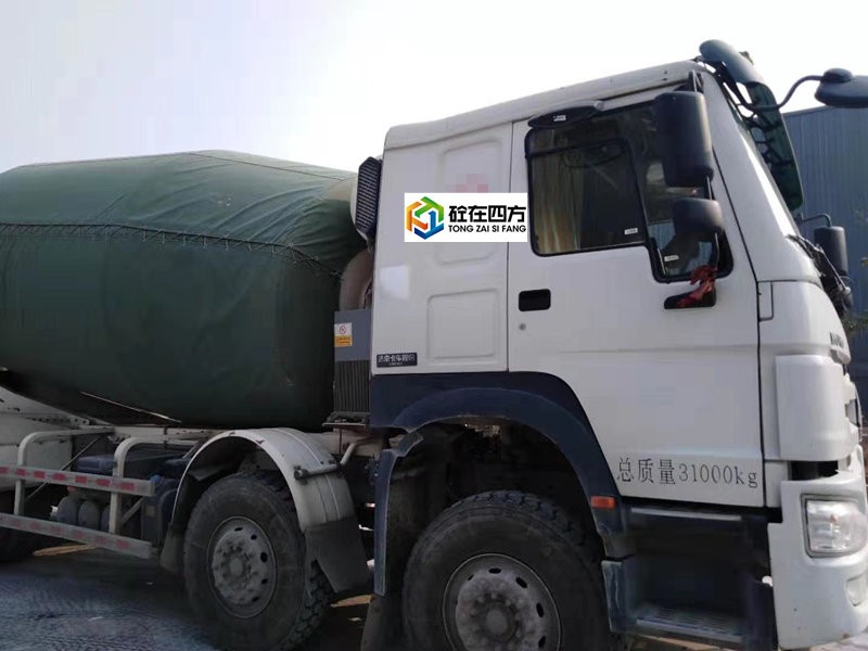 https://images.tongzsf.com/tong/truck_machine/20210127/16011289db0a44.jpg