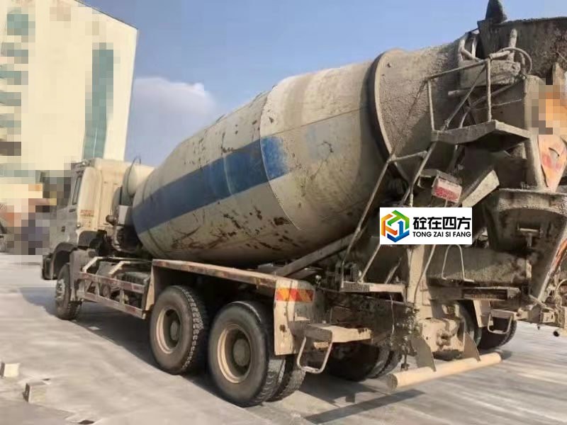 https://images.tongzsf.com/tong/truck_machine/20210127/1601128cf04a44.jpg