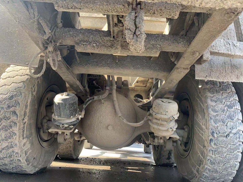 https://images.tongzsf.com/tong/truck_machine/20210127/16011290438201.jpg