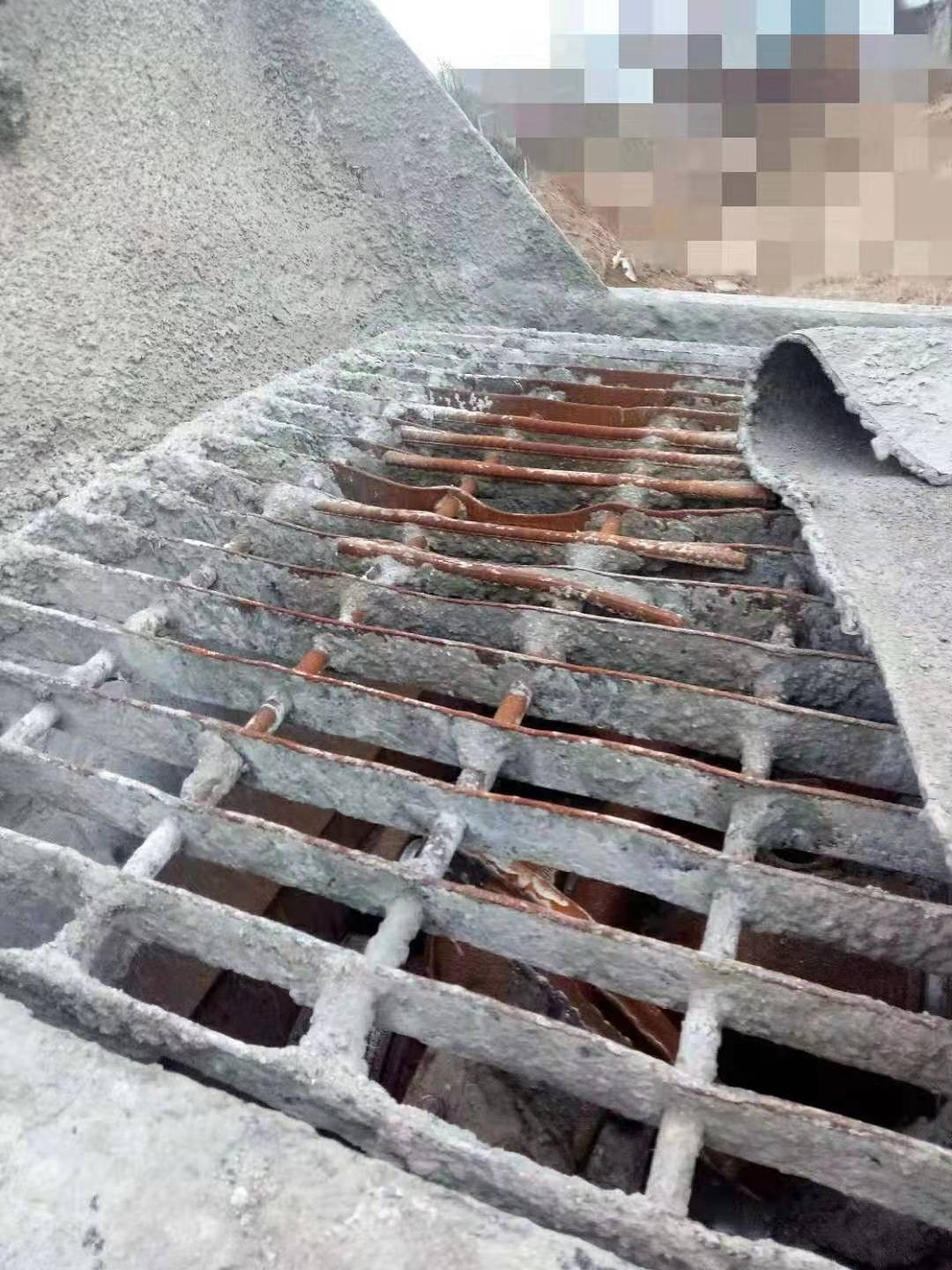 https://images.tongzsf.com/tong/truck_machine/20210127/1601129080344f.jpg