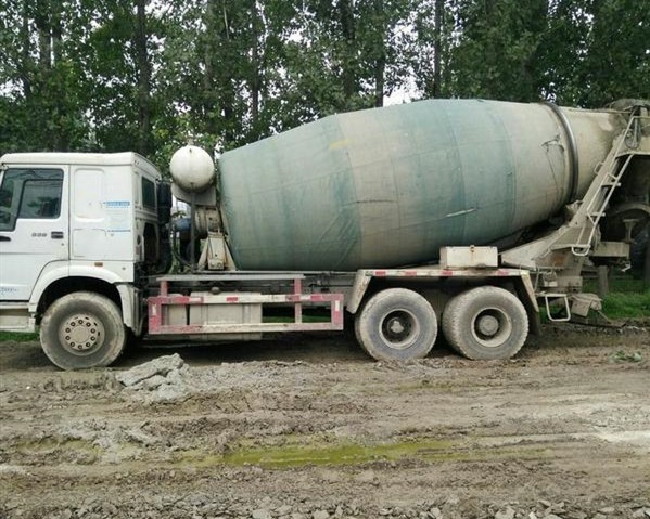 https://images.tongzsf.com/tong/truck_machine/20210127/1601129089de8c.jpg