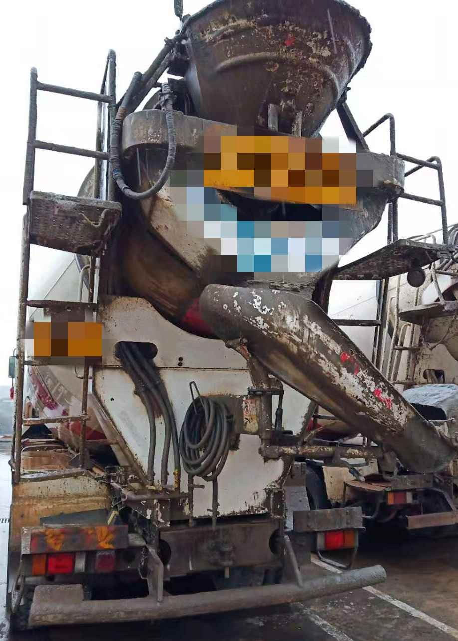 https://images.tongzsf.com/tong/truck_machine/20210127/1601129106155d.jpg
