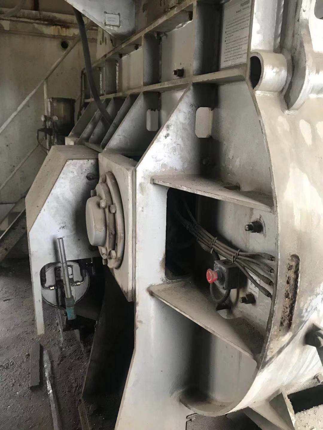 https://images.tongzsf.com/tong/truck_machine/20210127/1601129427f79a.jpg