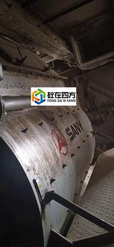 https://images.tongzsf.com/tong/truck_machine/20210127/16011294637b40.jpg
