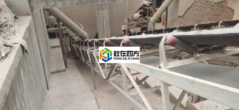 https://images.tongzsf.com/tong/truck_machine/20210127/160112946a4dc2.jpg