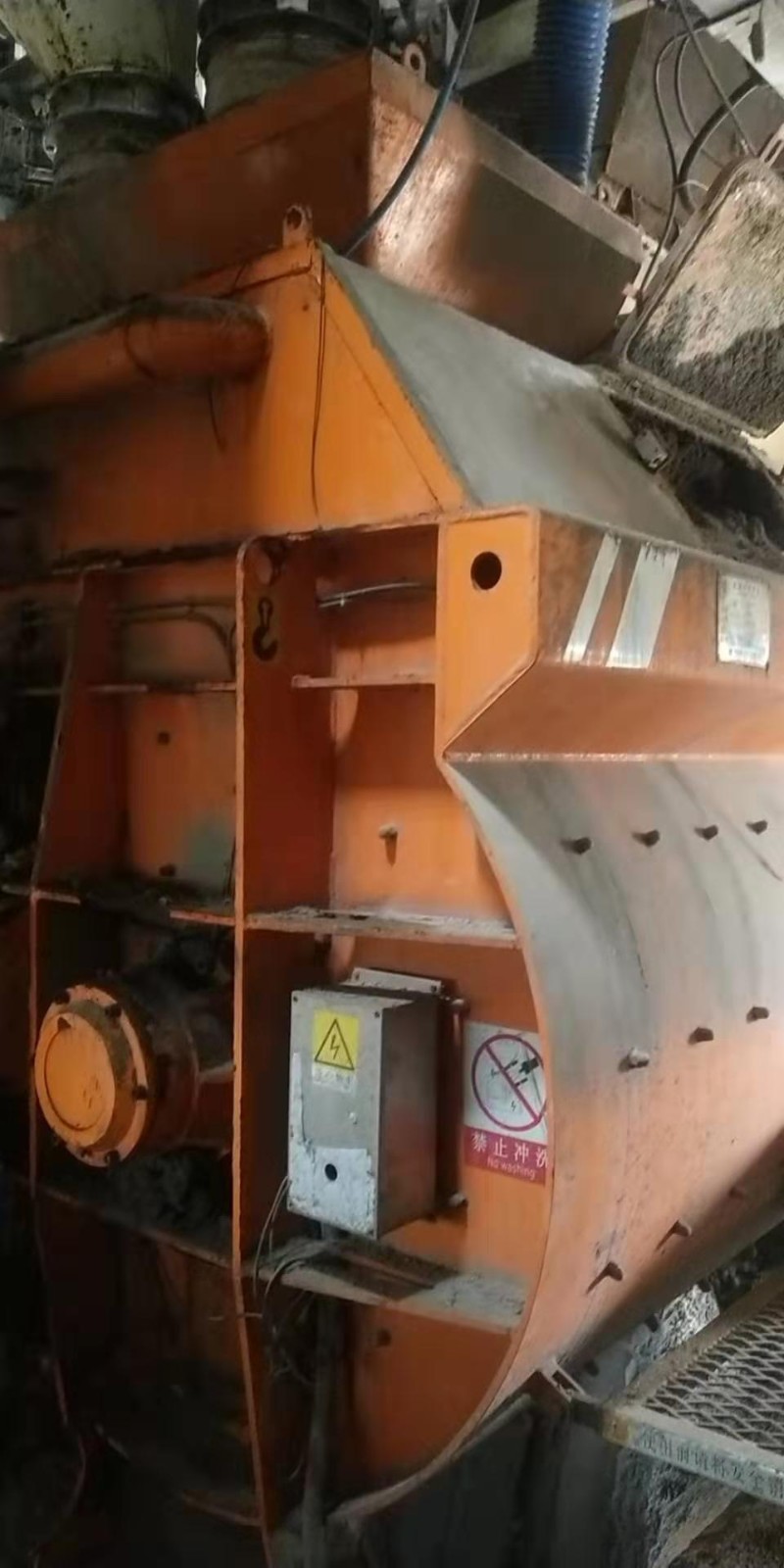 https://images.tongzsf.com/tong/truck_machine/20210127/16011297ae7d1d.jpg