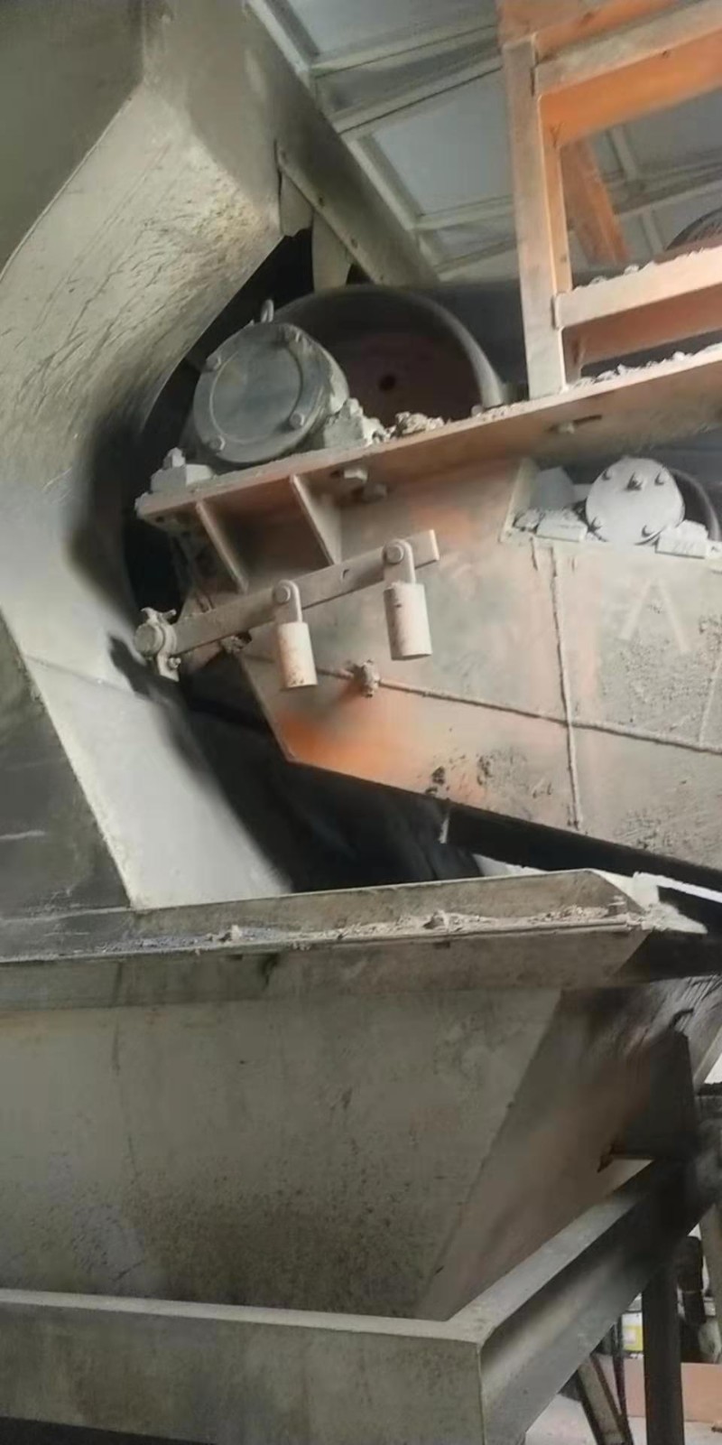 https://images.tongzsf.com/tong/truck_machine/20210127/16011297b10043.jpg