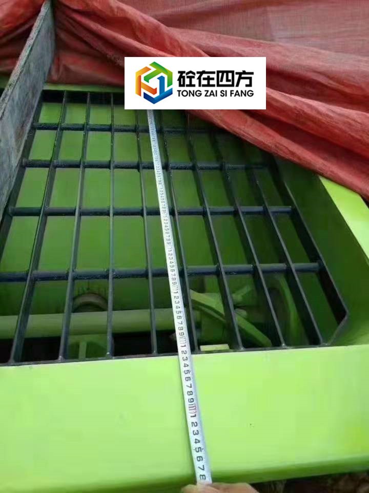 https://images.tongzsf.com/tong/truck_machine/20210127/16011297d9068b.jpg
