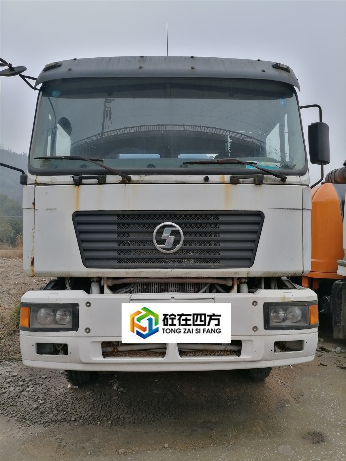 https://images.tongzsf.com/tong/truck_machine/20210127/1601129817fd2b.jpg
