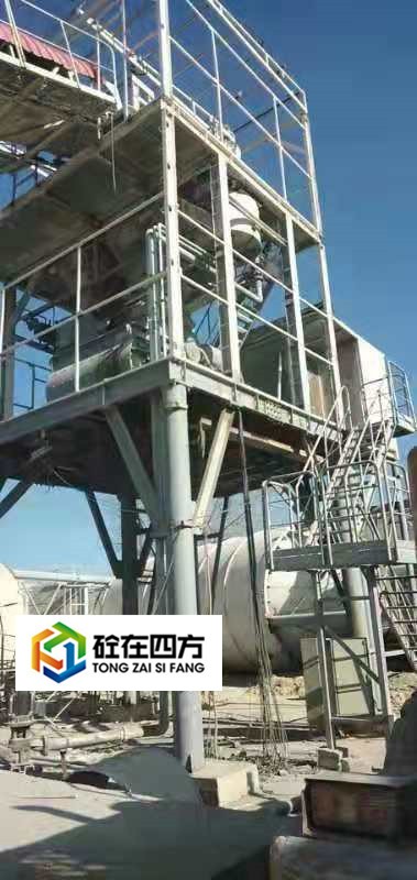 https://images.tongzsf.com/tong/truck_machine/20210127/1601129b28fae7.jpg