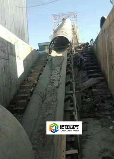 https://images.tongzsf.com/tong/truck_machine/20210127/1601129b31d913.jpg