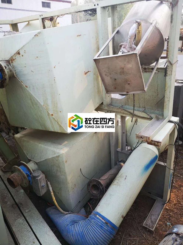 https://images.tongzsf.com/tong/truck_machine/20210127/1601129b3600fb.jpg