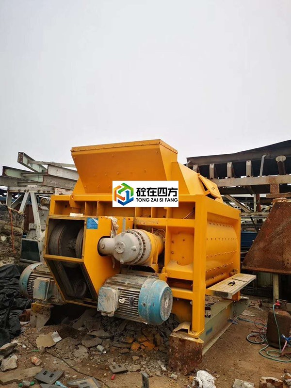 https://images.tongzsf.com/tong/truck_machine/20210127/1601129b373de8.jpg
