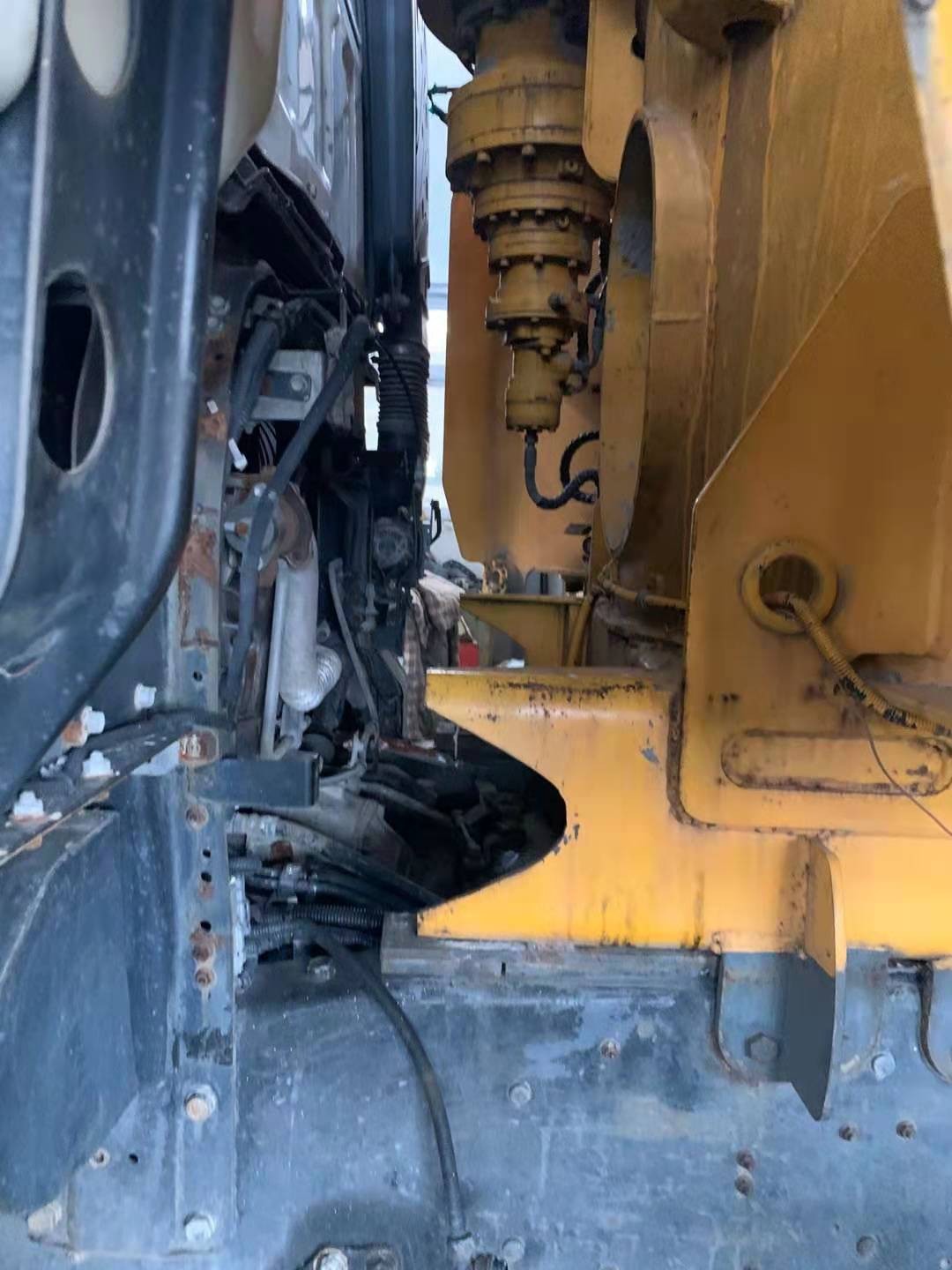 https://images.tongzsf.com/tong/truck_machine/20210127/1601129b914f4e.jpg