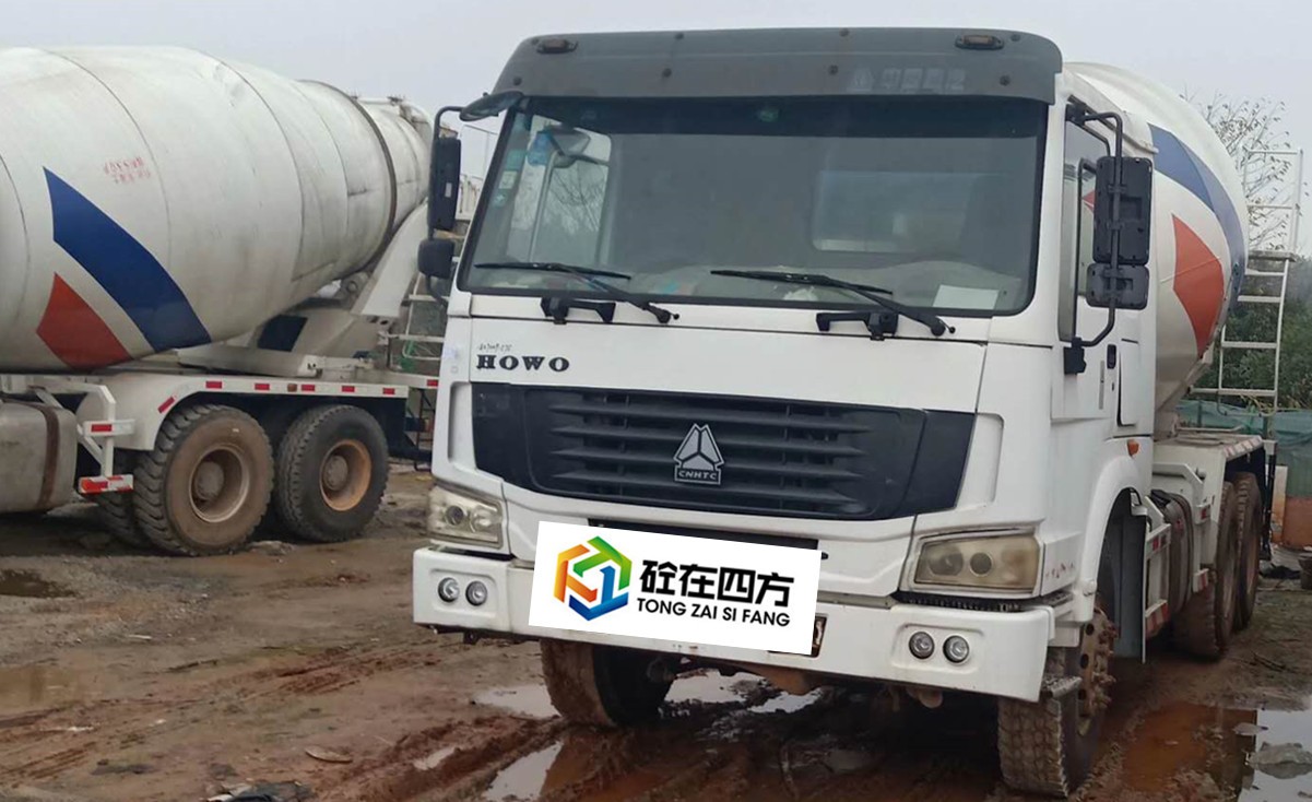 https://images.tongzsf.com/tong/truck_machine/20210127/1601129bb44586.jpg