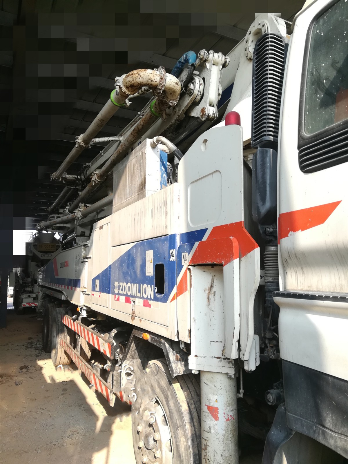 https://images.tongzsf.com/tong/truck_machine/20210127/1601129cac684a.jpg