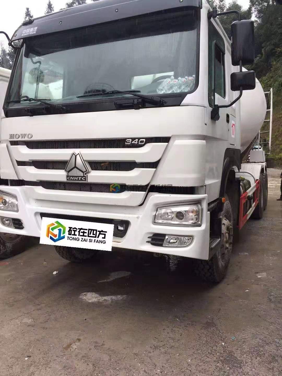 https://images.tongzsf.com/tong/truck_machine/20210127/1601129fe62812.jpg