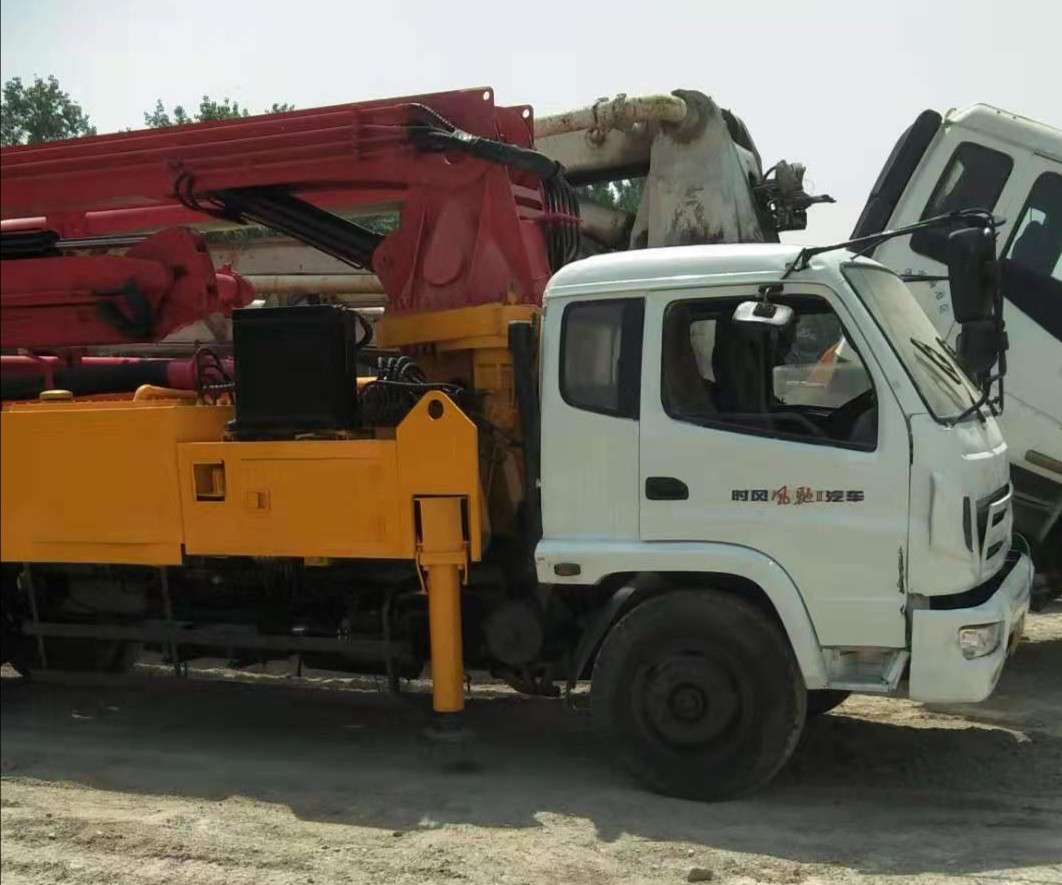 https://images.tongzsf.com/tong/truck_machine/20210127/160112a2876fea.jpg