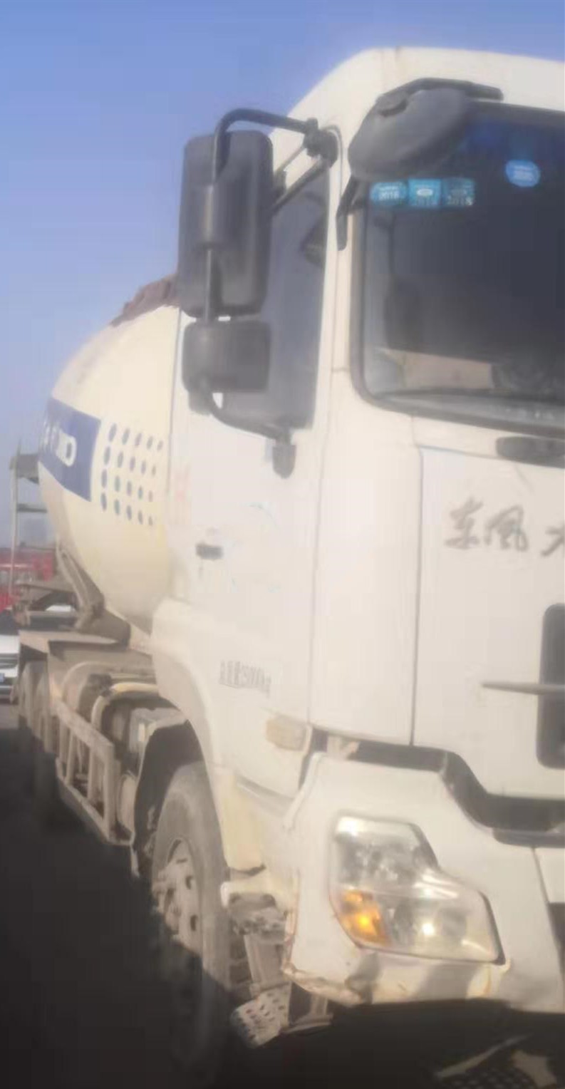 https://images.tongzsf.com/tong/truck_machine/20210127/160112a2b6c238.jpg