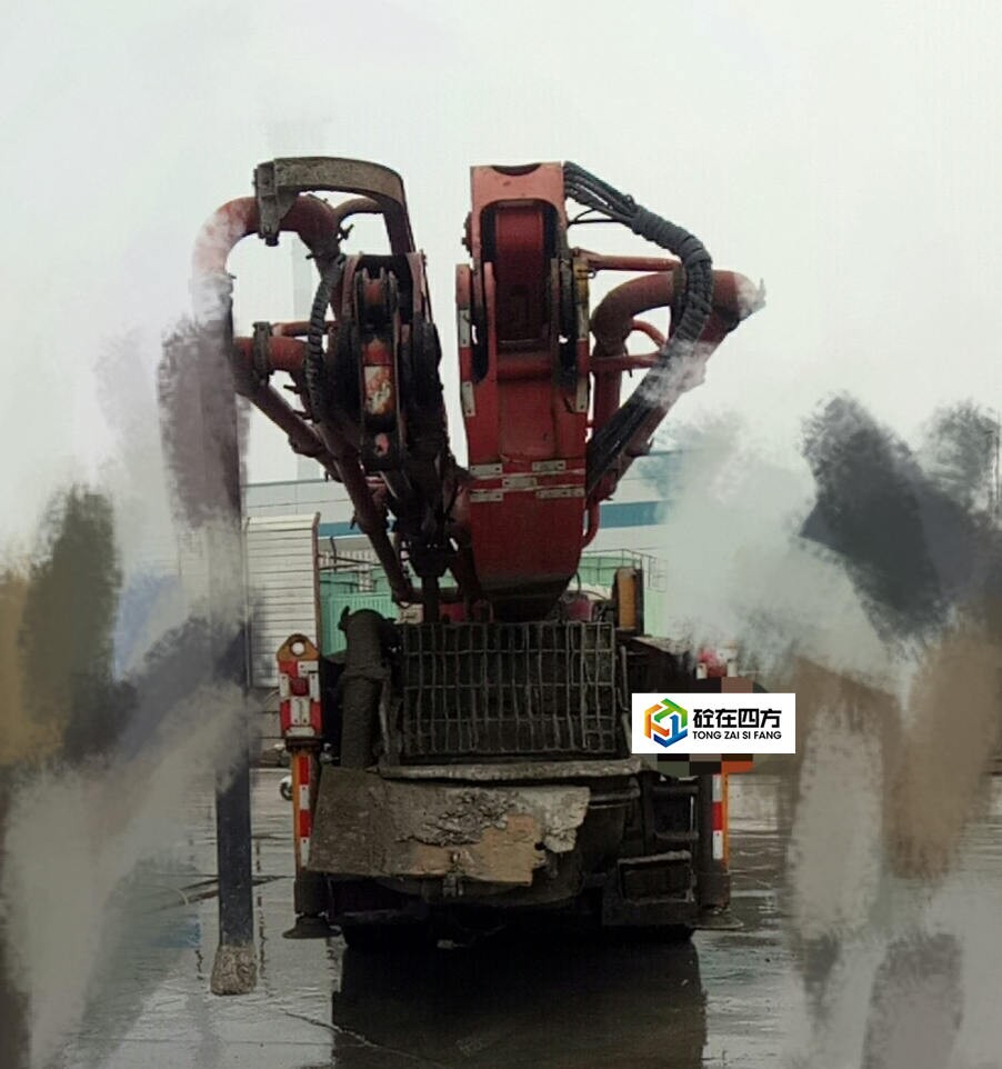 https://images.tongzsf.com/tong/truck_machine/20210127/160112a300332a.jpg
