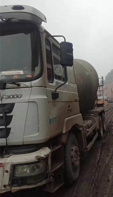 https://images.tongzsf.com/tong/truck_machine/20210127/160112a3717048.jpg
