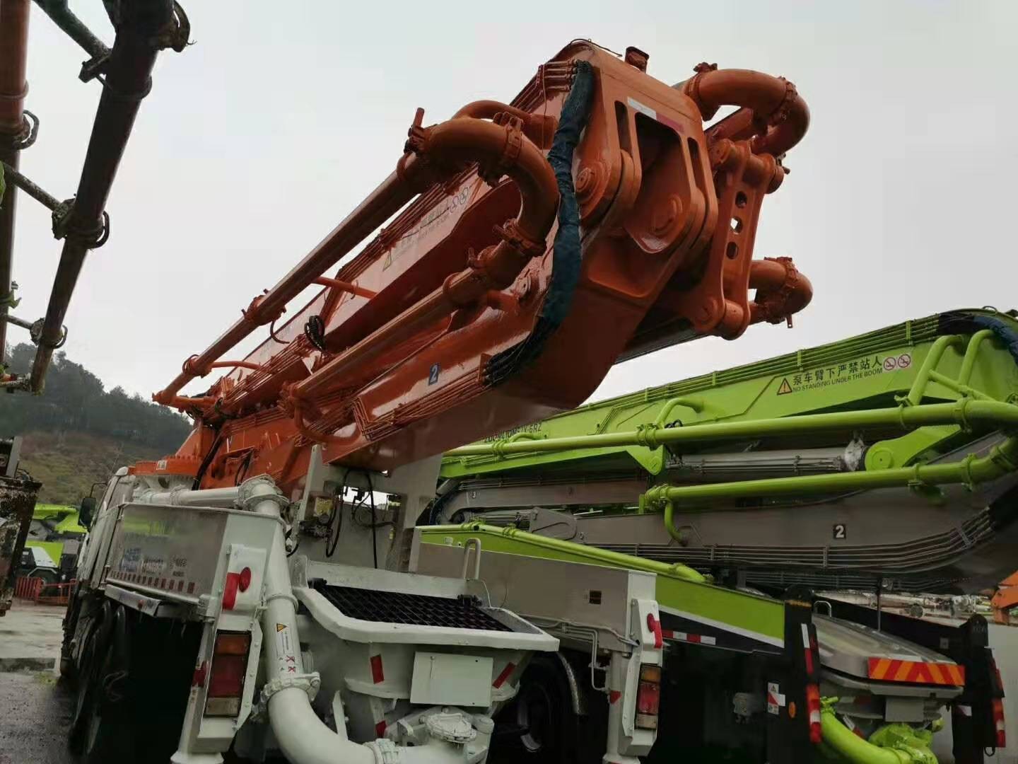 https://images.tongzsf.com/tong/truck_machine/20210127/160112a6be0d62.jpg