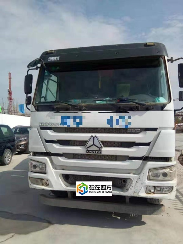 https://images.tongzsf.com/tong/truck_machine/20210127/160112a6f5633b.jpg