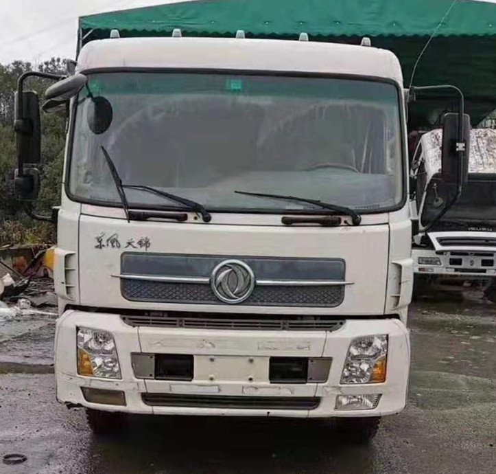 https://images.tongzsf.com/tong/truck_machine/20210127/160112a78640e0.jpg