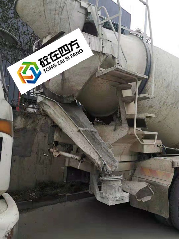 https://images.tongzsf.com/tong/truck_machine/20210127/160112aac82d6d.jpg
