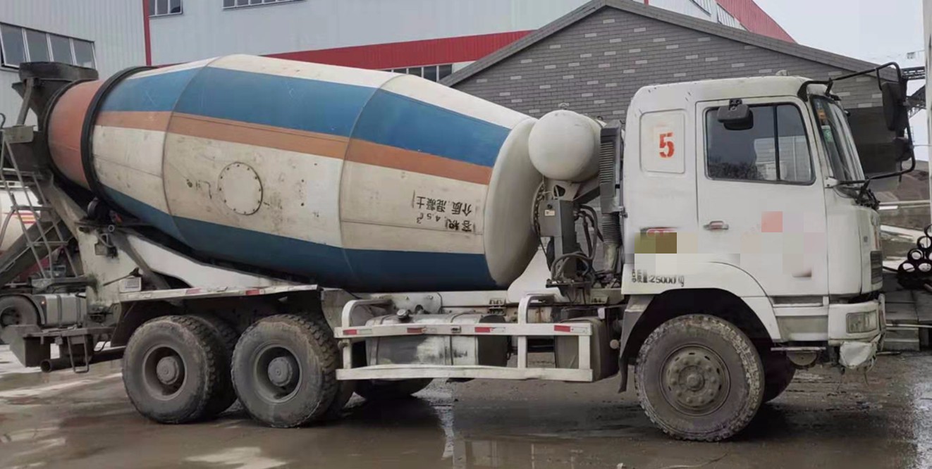 https://images.tongzsf.com/tong/truck_machine/20210127/160112aadc0e2e.jpg