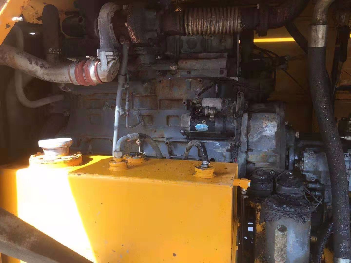https://images.tongzsf.com/tong/truck_machine/20210127/160112ab3724d8.jpg
