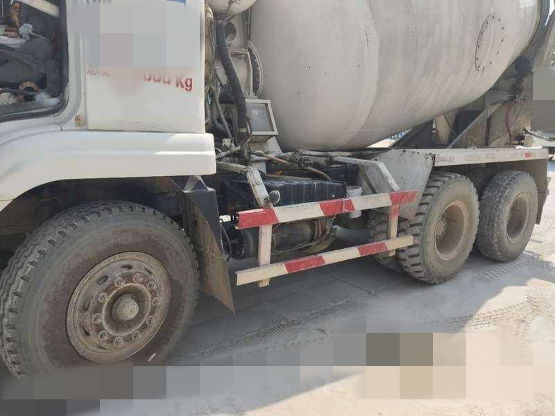 https://images.tongzsf.com/tong/truck_machine/20210127/160112ab9e9822.jpg