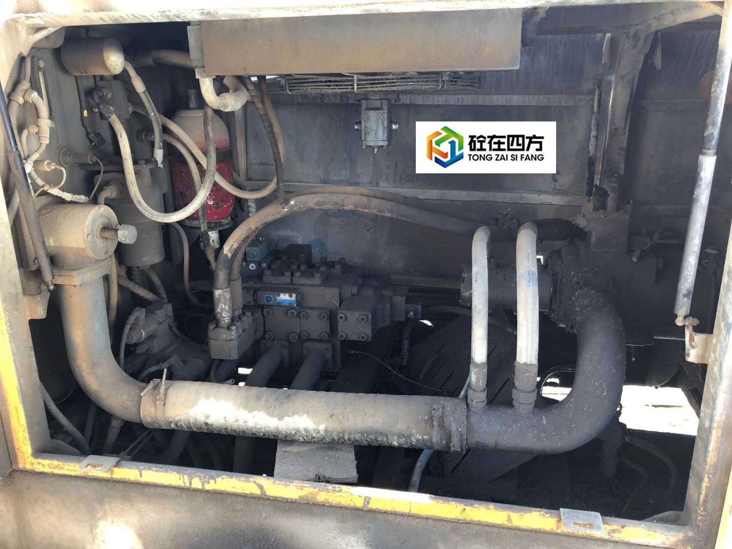 https://images.tongzsf.com/tong/truck_machine/20210127/160112ae17081f.jpg