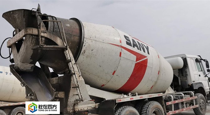 https://images.tongzsf.com/tong/truck_machine/20210127/160112aedbee02.jpg