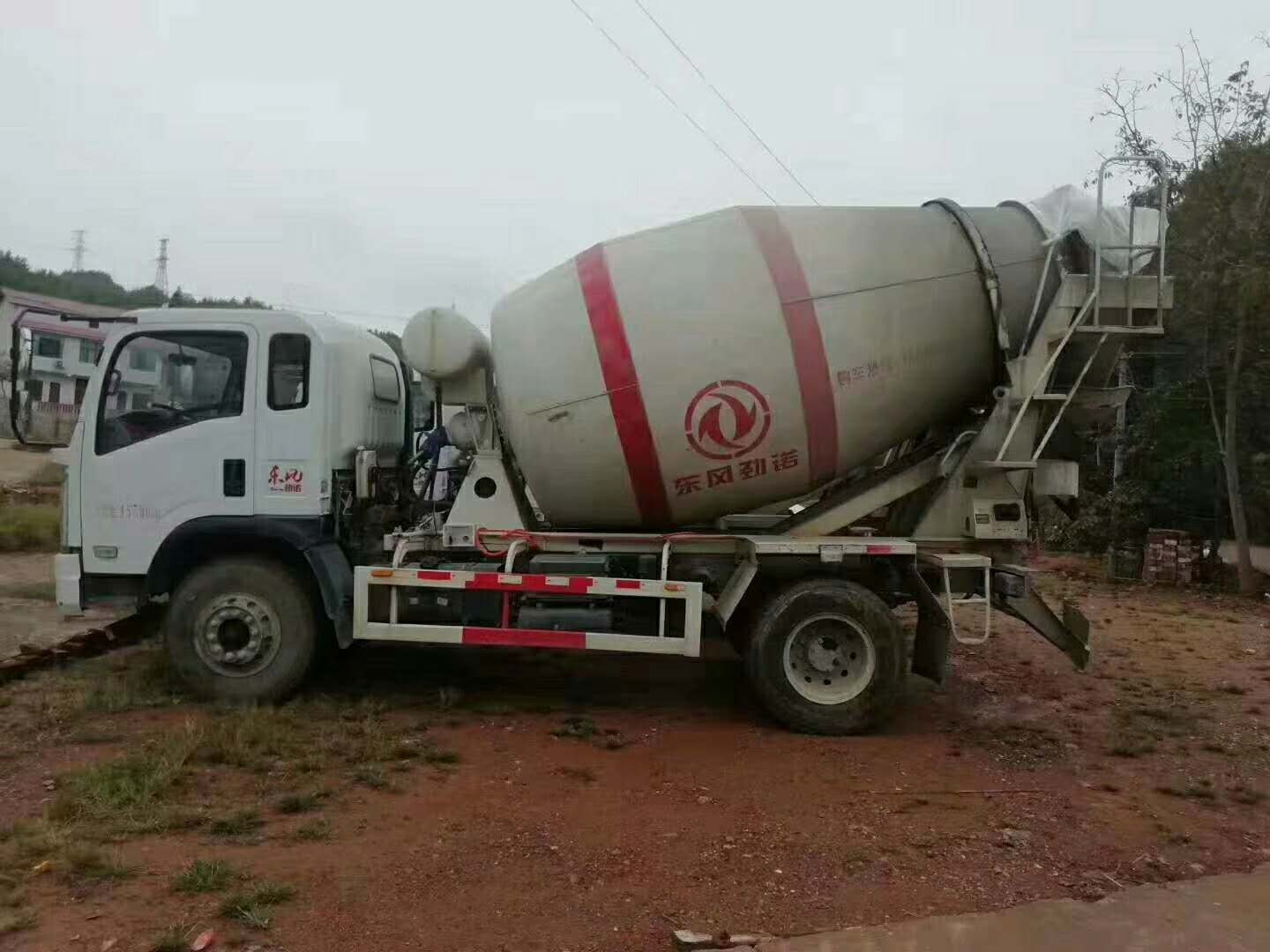 https://images.tongzsf.com/tong/truck_machine/20210127/160112aefcf3ba.jpg
