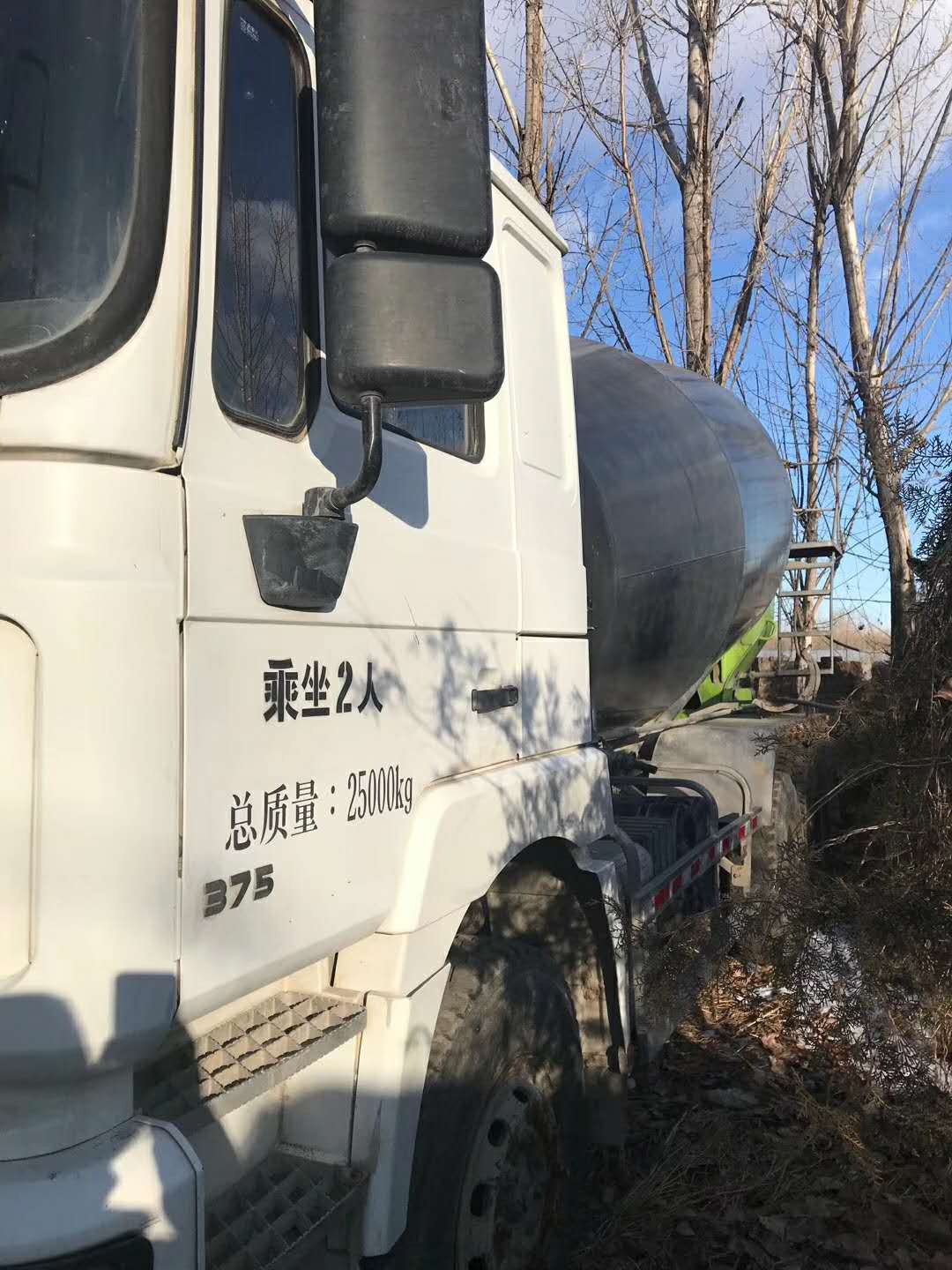 https://images.tongzsf.com/tong/truck_machine/20210127/160112af0c9dc3.jpg