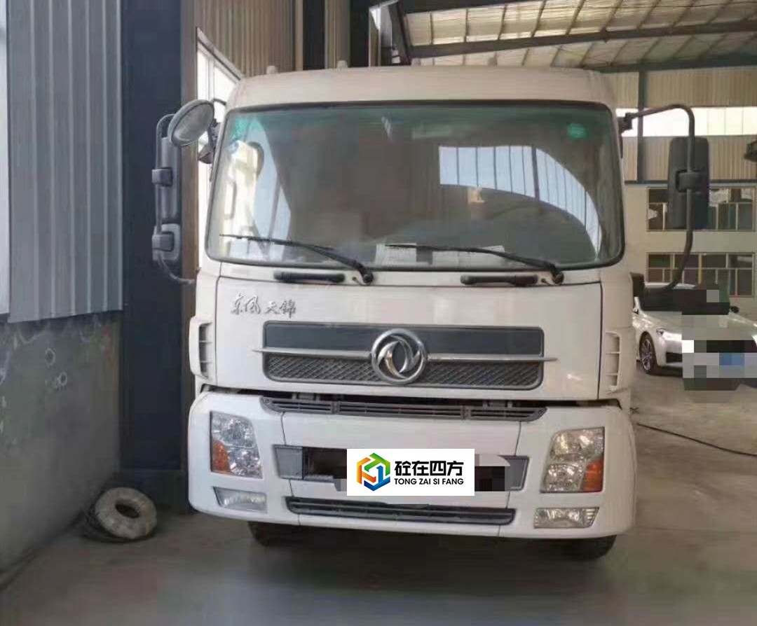 https://images.tongzsf.com/tong/truck_machine/20210127/160112af61a8af.jpg