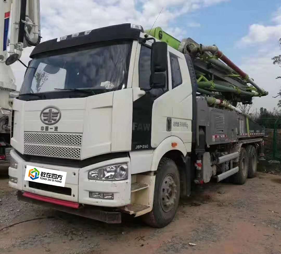 https://images.tongzsf.com/tong/truck_machine/20210127/160112b19e7ca1.jpg