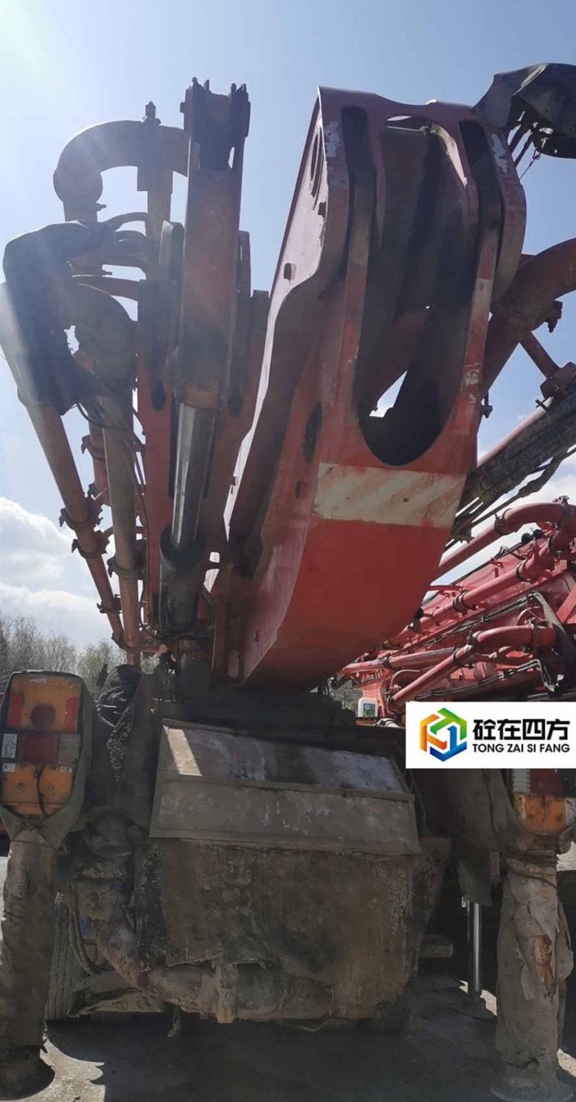 https://images.tongzsf.com/tong/truck_machine/20210127/160112b1abf389.jpg