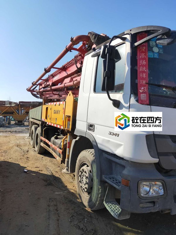 https://images.tongzsf.com/tong/truck_machine/20210127/160112b2139348.jpg