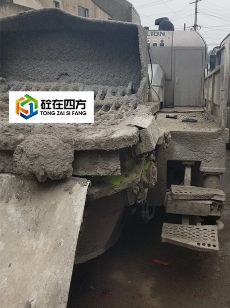 https://images.tongzsf.com/tong/truck_machine/20210127/160112b2a8bd6c.jpg