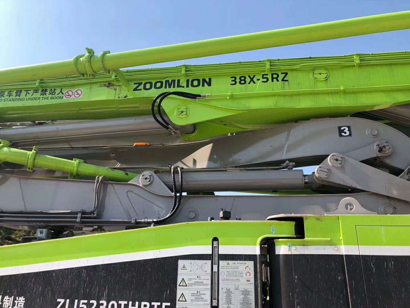 https://images.tongzsf.com/tong/truck_machine/20210127/160112b2e5dfdb.jpg